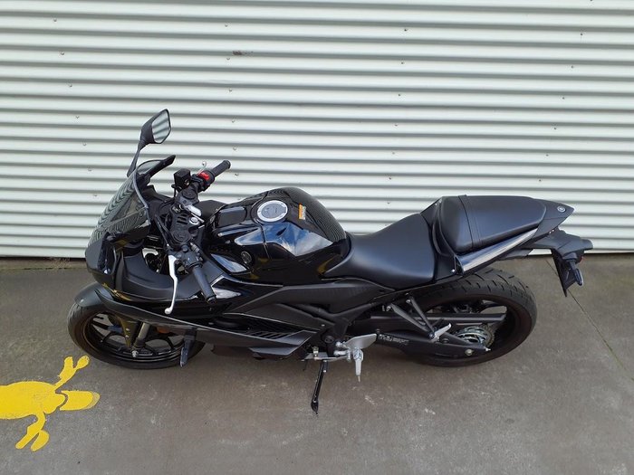 2024 Yamaha YZF-R3 R3 Black