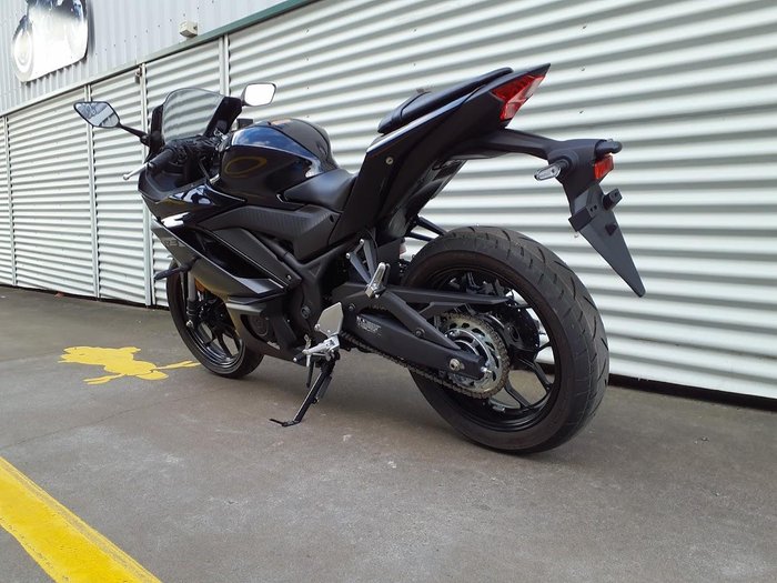 2024 Yamaha YZF-R3 R3 Black