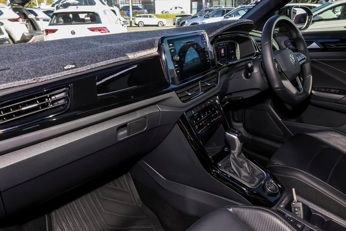 2022 Volkswagen T-Roc 140TSI R-Line