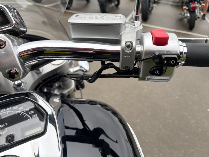 2007 Suzuki VZR 1800 BOULEVARD (M109R) LE
