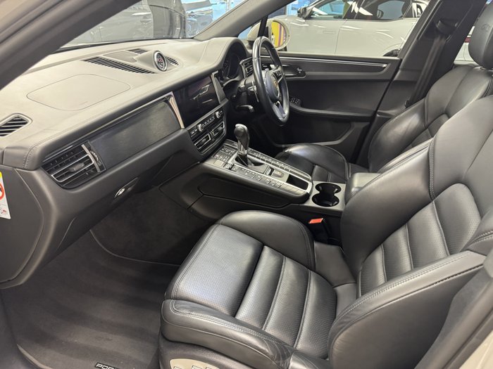 2021 Porsche Macan GTS 95B MY21 AWD Crayon