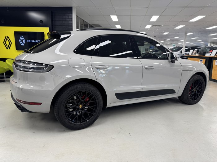 2021 Porsche Macan GTS 95B MY21 AWD Crayon