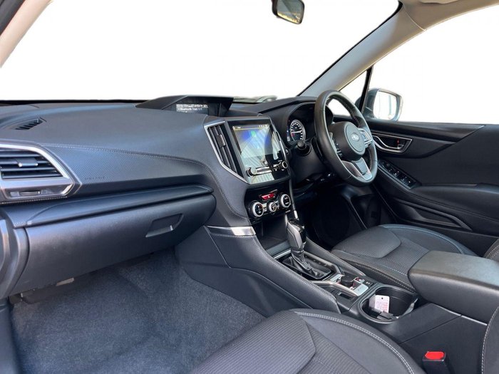 2025 Subaru Forester 2.5i