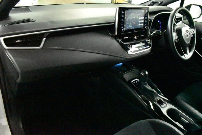 2020 Toyota Corolla ZR Hybrid