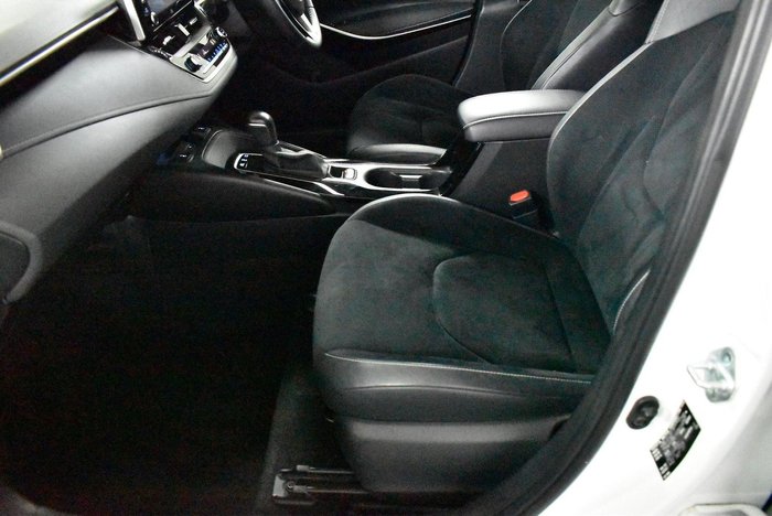 2020 Toyota Corolla ZR Hybrid
