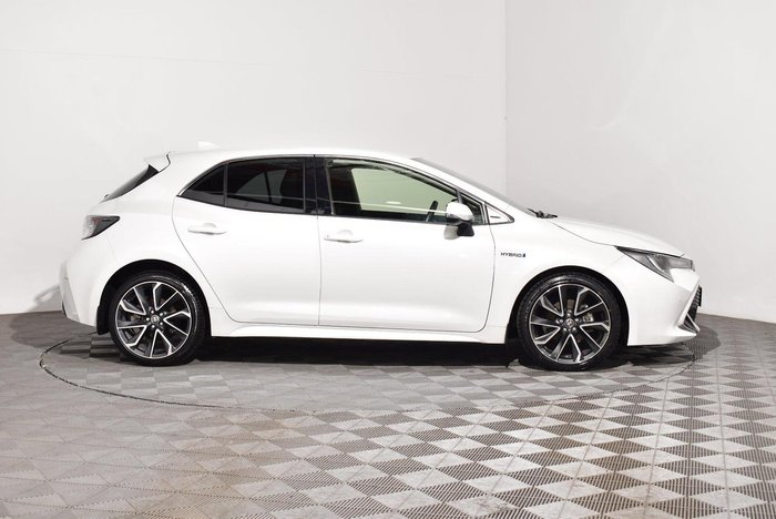 2020 Toyota Corolla ZR Hybrid