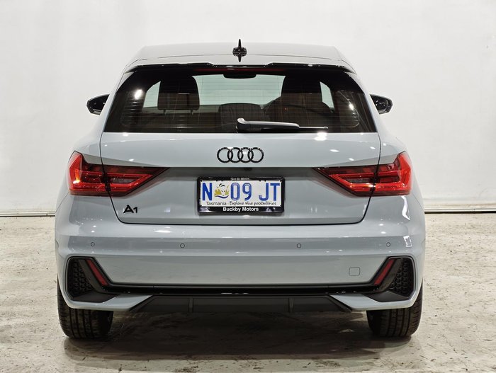 2025 Audi A1 35 TFSI S line edition