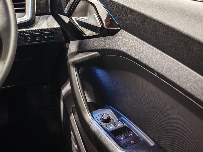 2025 Audi A1 35 TFSI S line edition