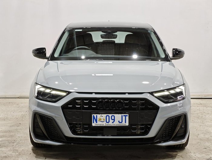 2025 Audi A1 35 TFSI S line edition