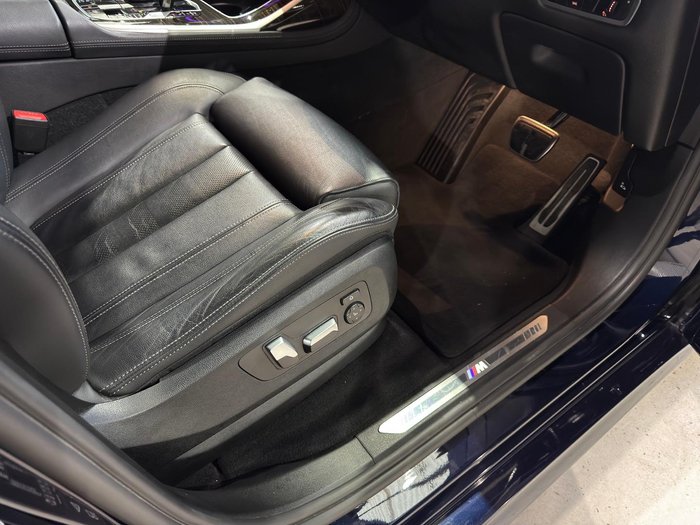 2022 BMW X7 xDrive30d