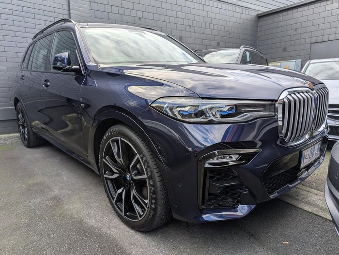 2022 BMW X7