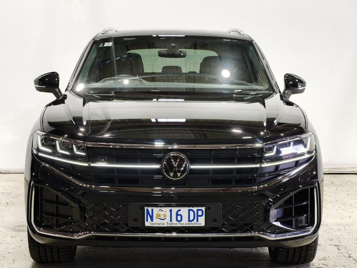 2024 Volkswagen Touareg 210TDI R-Line