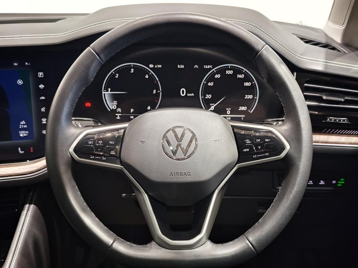 2025 Volkswagen Touareg 170TDI