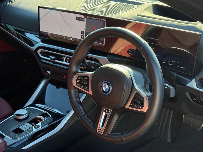 2024 BMW i4 M50