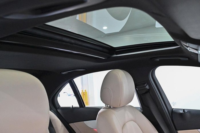 2019 Mercedes-Benz C-Class C200