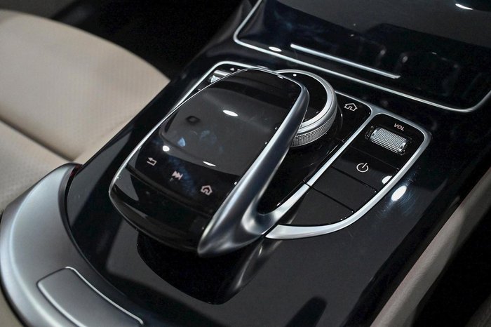 2019 Mercedes-Benz C-Class C200