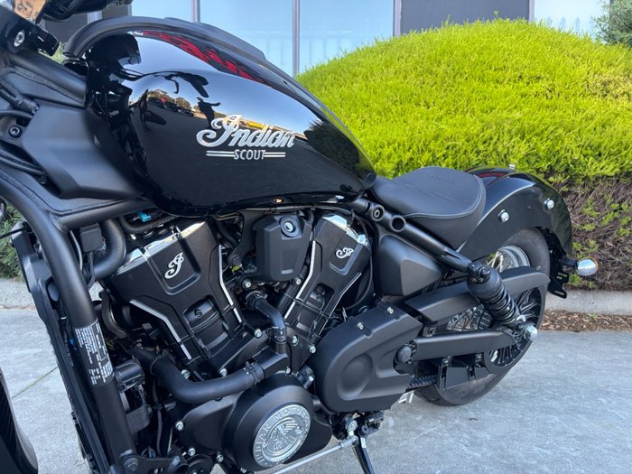 2025 Indian SCOUT CLASSIC Black