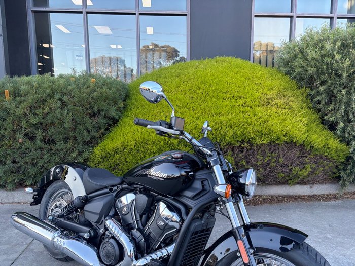2025 Indian SCOUT CLASSIC Black