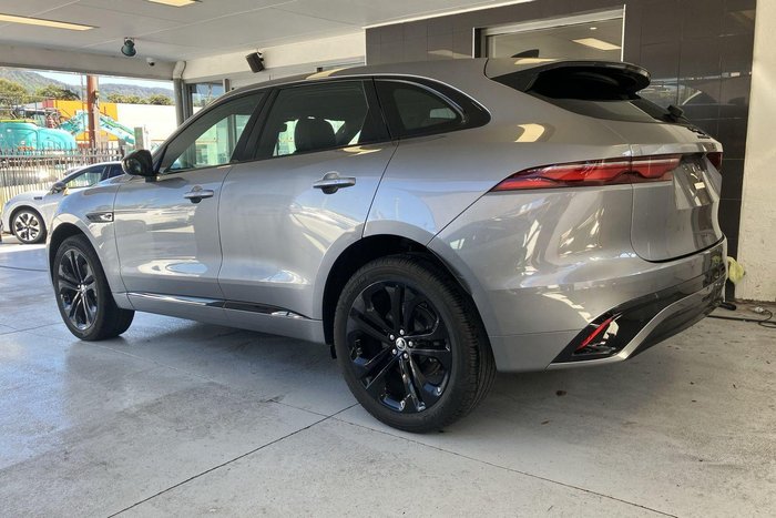 2023 Jaguar F-PACE P250 R-Dynamic S