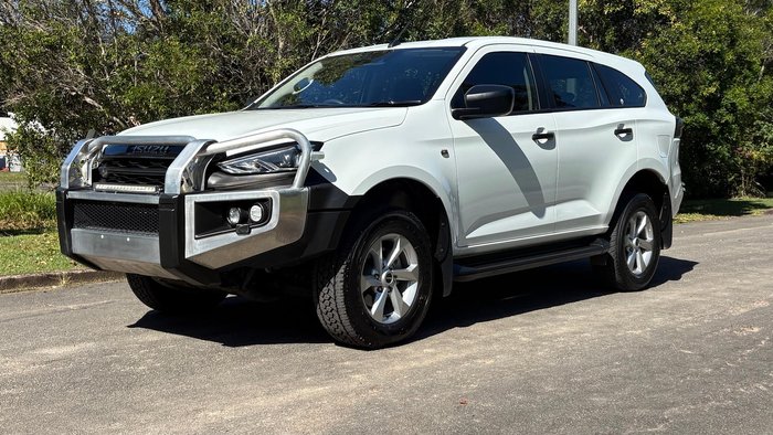 2023 Isuzu MU-X LS-M