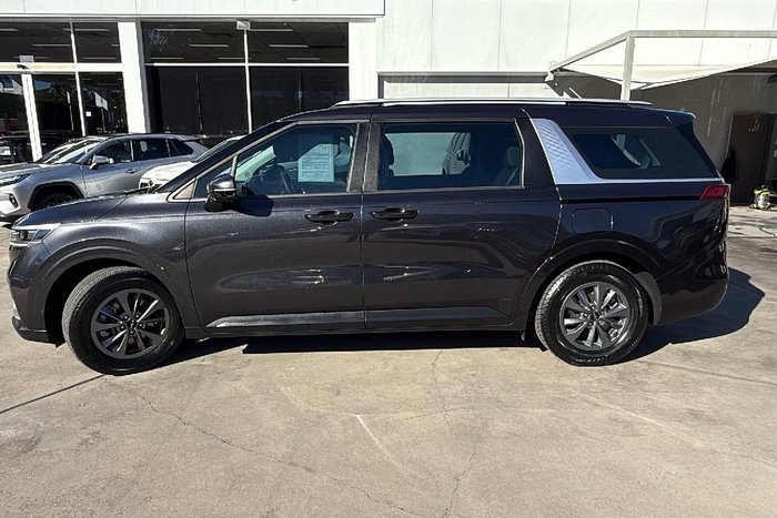 2023 Kia Carnival S