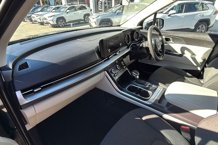2023 Kia Carnival S