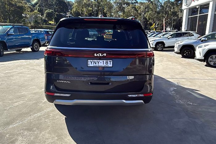 2023 Kia Carnival S