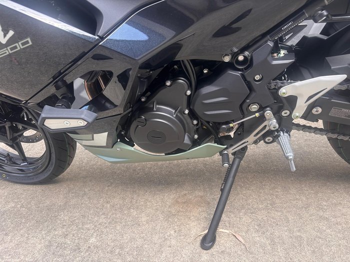 2026 Kawasaki Ninja 500 SE Ninja White