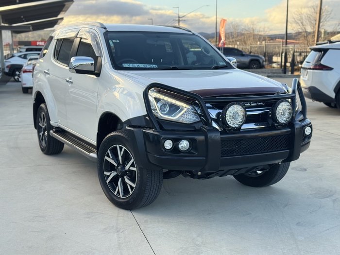 2020 Isuzu MU-X