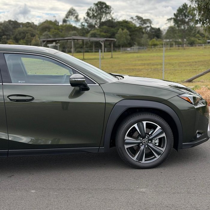 2026 Lexus UX 300h Sport Luxury