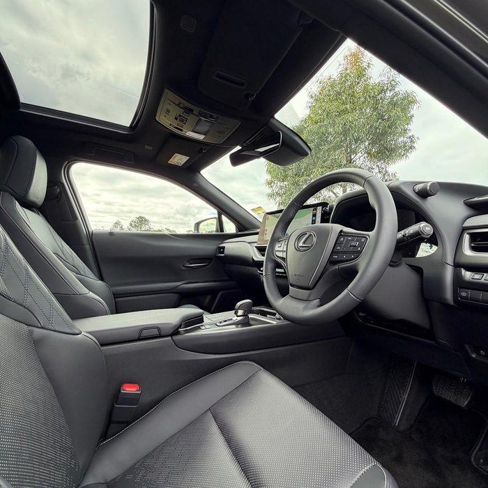 2026 Lexus UX 300h Sport Luxury