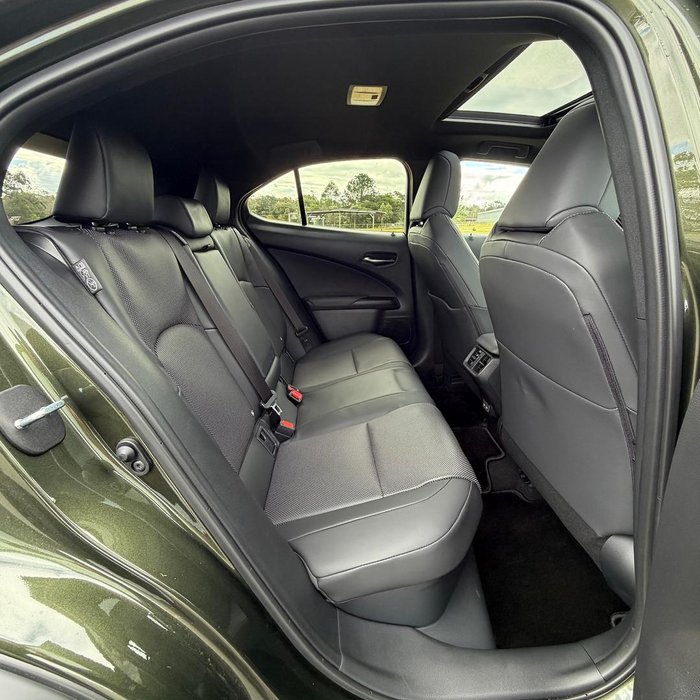 2026 Lexus UX 300h Sport Luxury