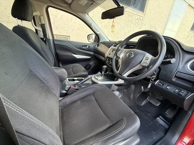 2019 Nissan Navara RX