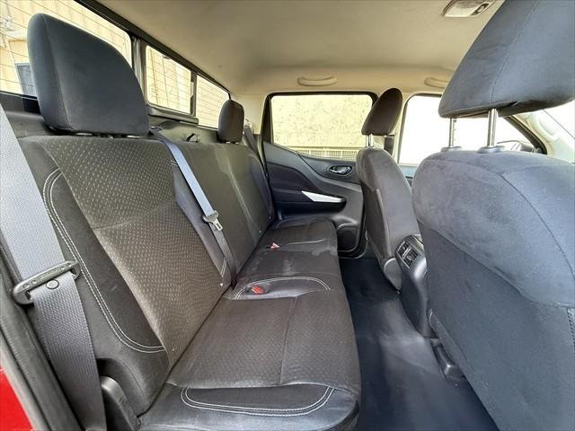 2019 Nissan Navara RX