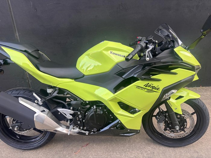 2026 Kawasaki Ninja 500 (EX500G) Ninja Green