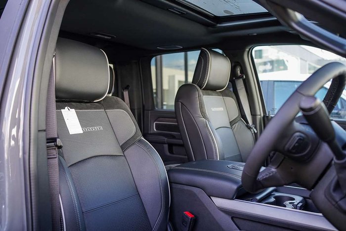2025 RAM 2500 Laramie Rambox