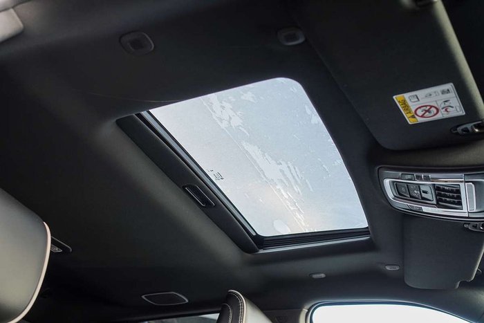 2025 RAM 2500 Laramie Rambox