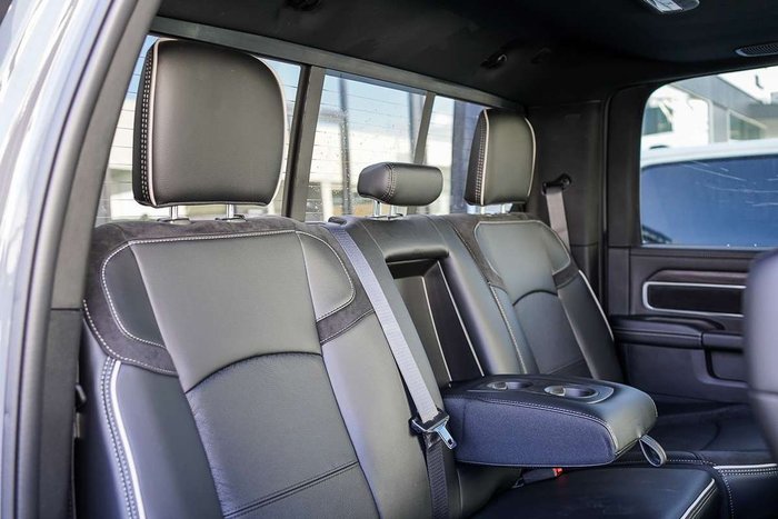 2025 RAM 2500 Laramie Rambox