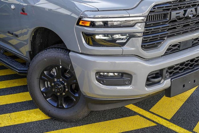 2025 RAM 2500 Laramie Rambox