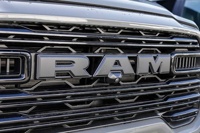 2025 RAM 2500 Laramie Rambox