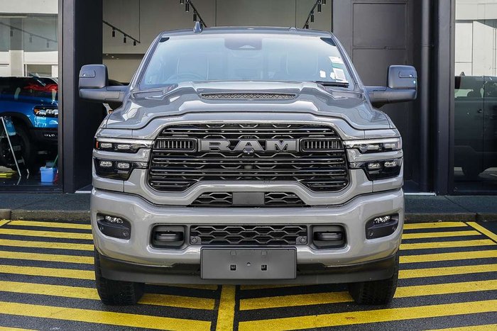2025 RAM 2500 Laramie Rambox