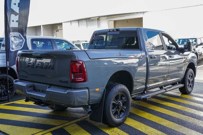 2025 RAM 2500 Laramie Rambox