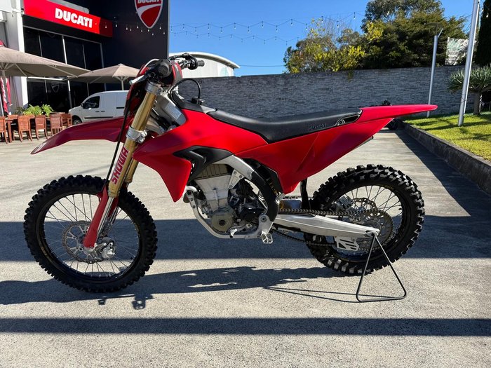 2025 Ducati Desmo450 MX