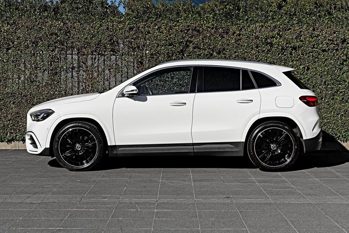 2024 Mercedes-Benz GLA-Class GLA250