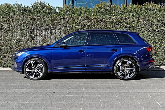 2023 Audi Q7 45 TDI Dynamic Black
