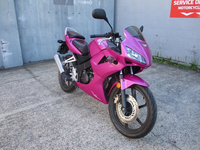 Honda 2007 Honda 125cc CBR125 BLACK