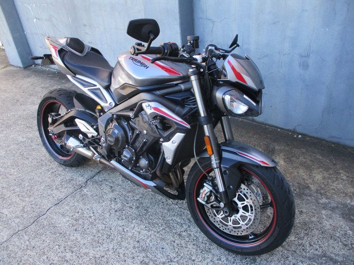 2020 Triumph STREET TRIPLE RS GREY