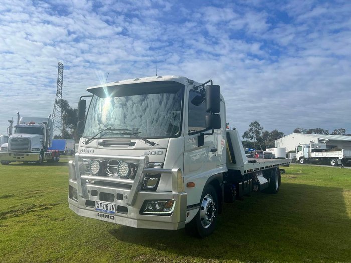 2020 Hino 500 Series