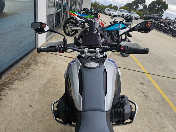 2026 BMW Motorrad R 1300 GS TROPHY Silver