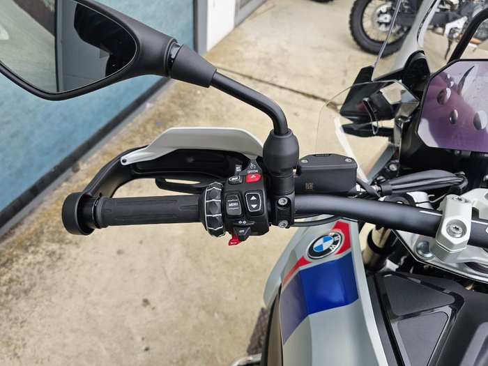 2026 BMW Motorrad R 1300 GS TROPHY Silver